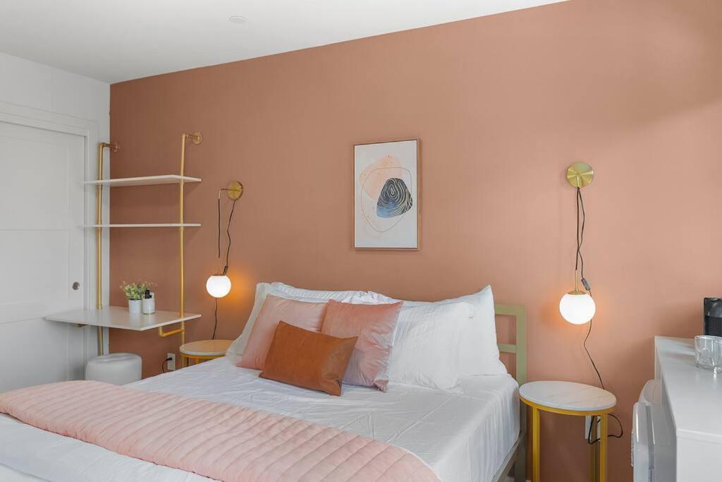 Chris'S Sweet Suite - 84 Walkscore Сиэтл Экстерьер фото